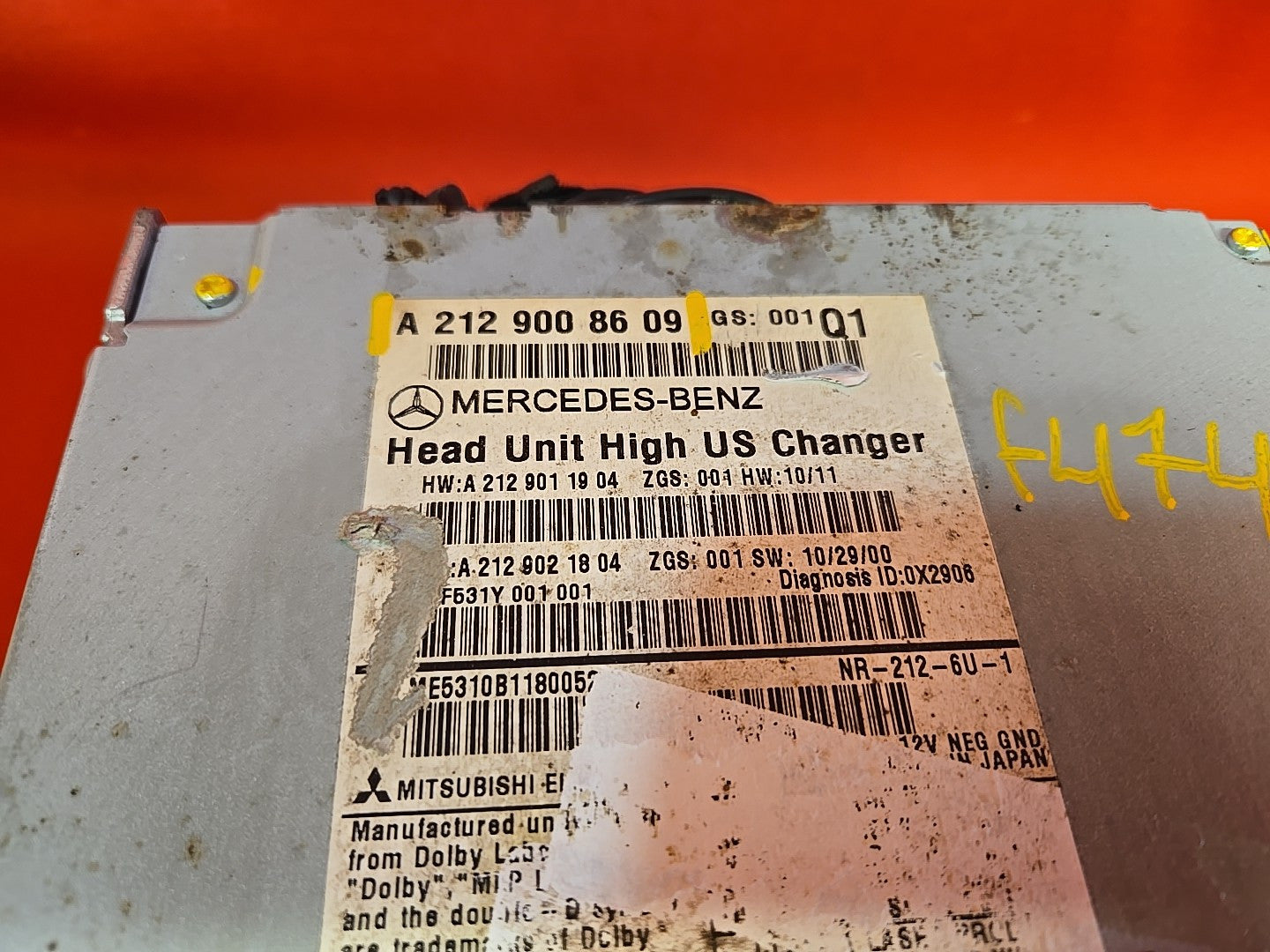 2010-2017 E550 / 10-11 E63 AMG Mercedes Radio Stereo Audio Unit 	212-900-86-09